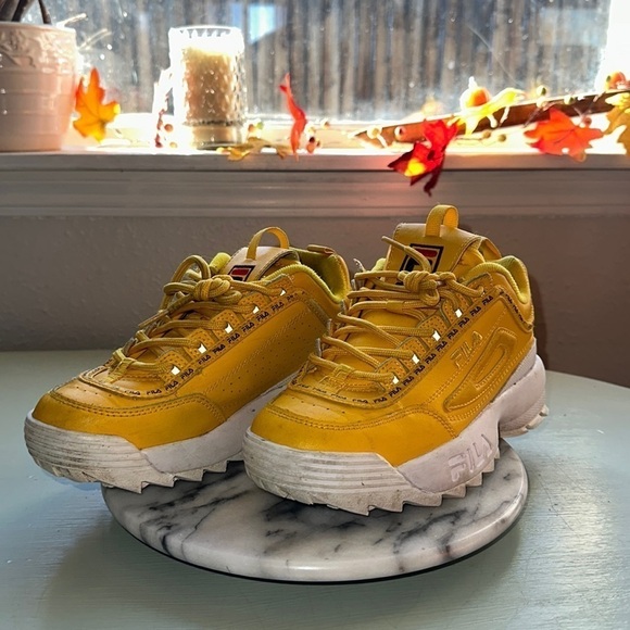Fila disruptors size 4.5 - Picture 3 of 9